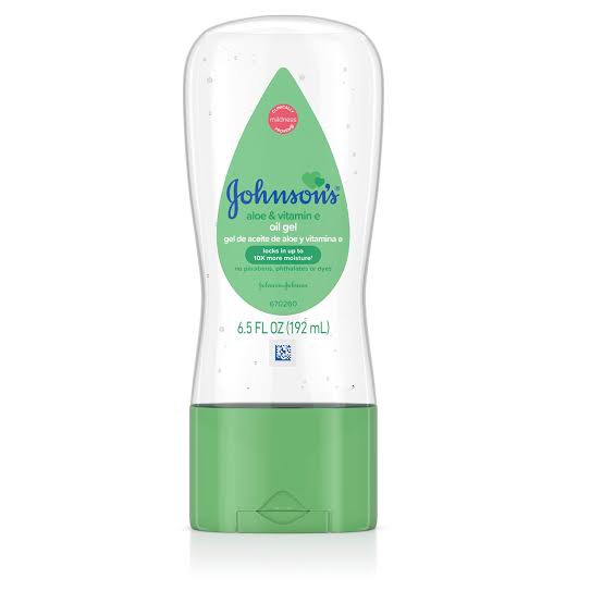 Johnson's oil gel aloe & vitamin E